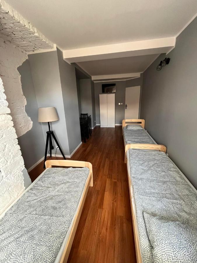Hostel Woku Świebodzice Eksteriør bilde