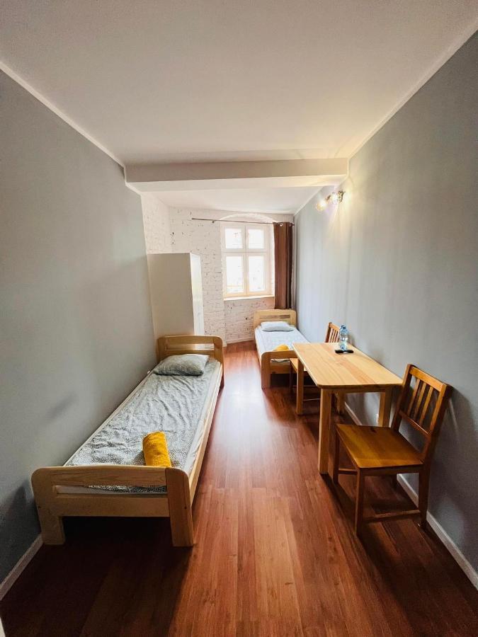 Hostel Woku Świebodzice Eksteriør bilde